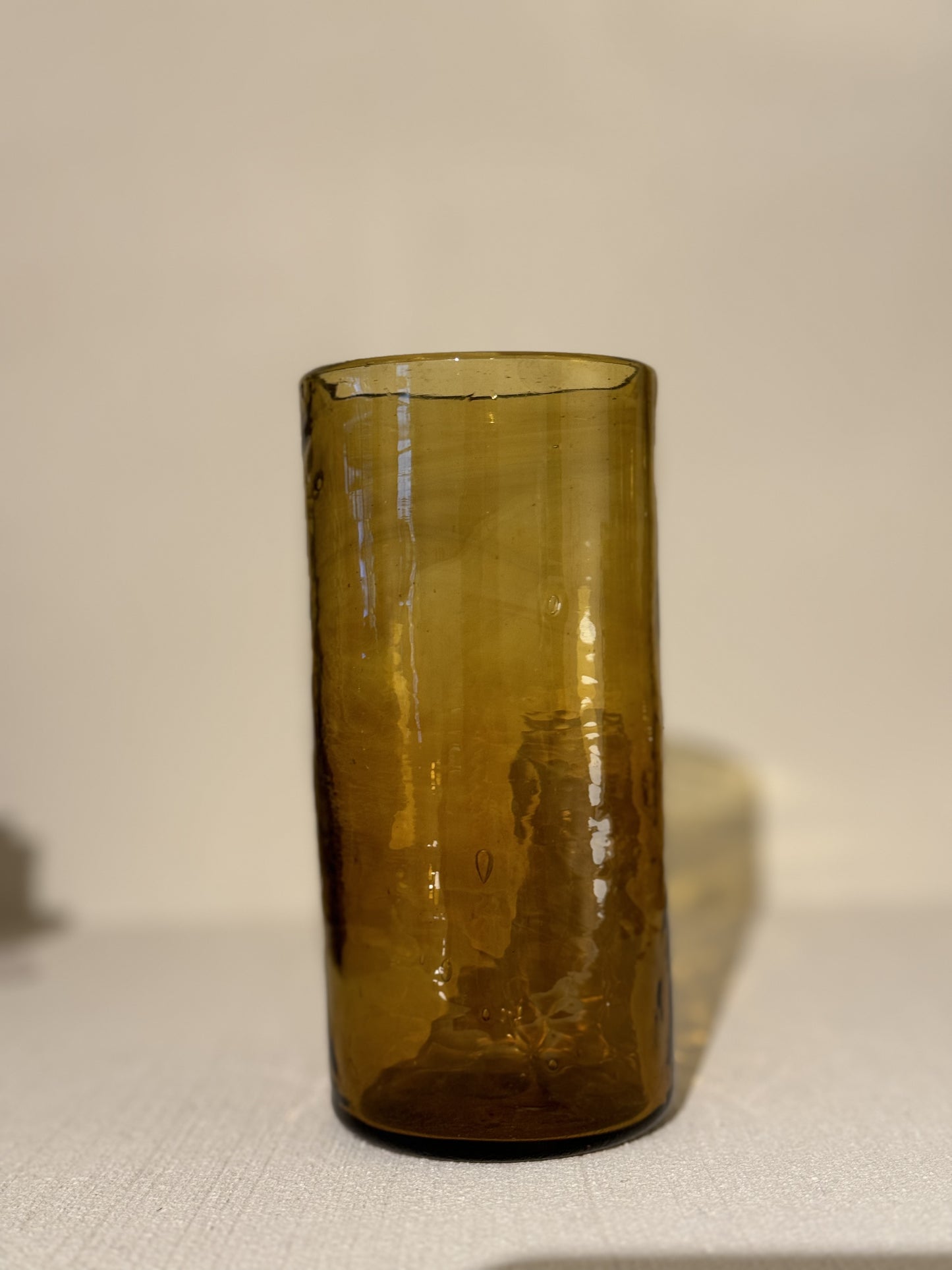 Cylinder glass